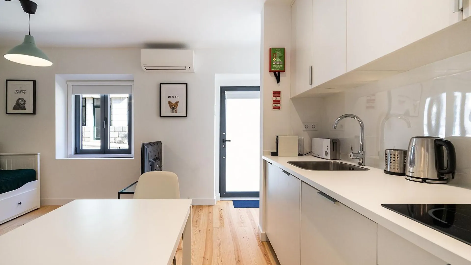 Design And Bright Studios Near Pasteis De Belem Lisboa 0*,